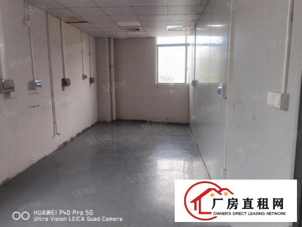  凤岗五联新出楼上豪华装修厂房500平方，水电齐全