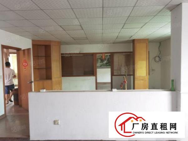  油甘埔原房东厂房出租，二三楼各600平方，现成办公室装修。