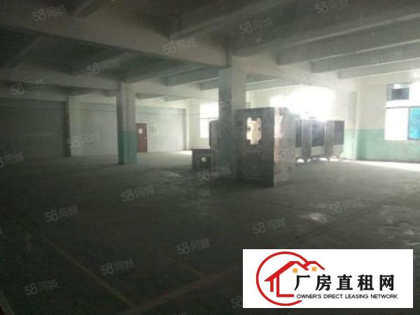  凤岗五联工业区二楼1200平标准厂房出租带精装修办公室
