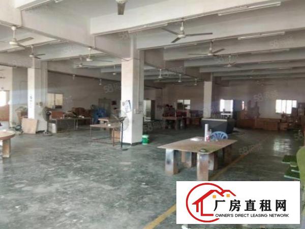  凤岗五联新出楼上2000平方厂房出租200气分租消防喷淋齐