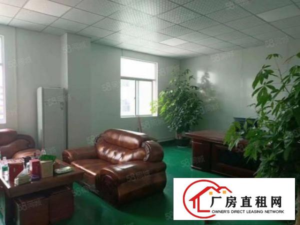  凤岗雁田4000平独院厂房出租，精装修，周边配套齐全可分租。