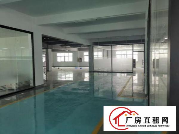  原房东二楼一整层2000平，实际面积出租，带豪华装修。