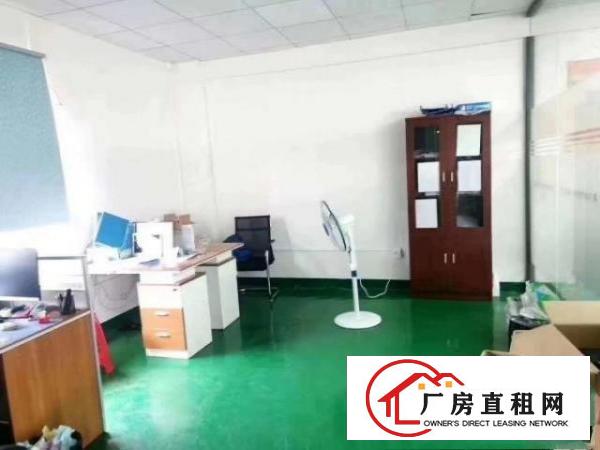  清溪新空出楼上650平方，边人流量大，好招工。