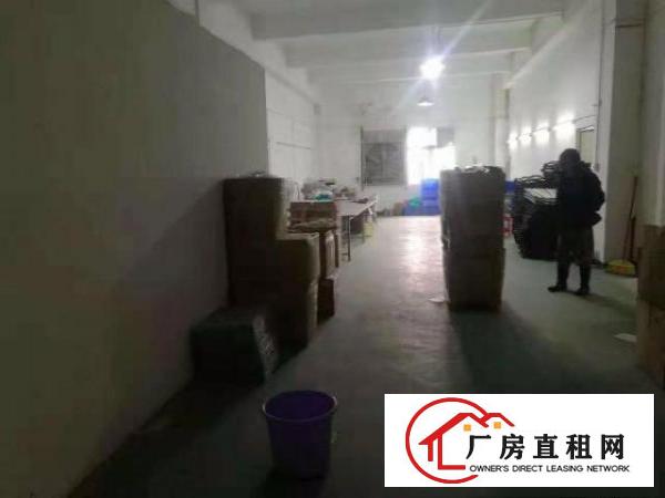  【~~出租清溪镇380平米楼上厂房，水电齐，带喷油设备~~】