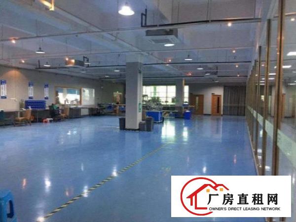  银湖工业区新出三楼无尘车间1500方，豪华装修，无转让费