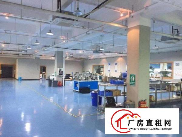  银湖工业区新出三楼无尘车间1500方，豪华装修，无转让费