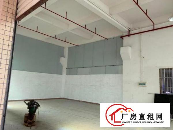  上元新出楼上带装修990平厂房出租，带消防喷淋，可办环评