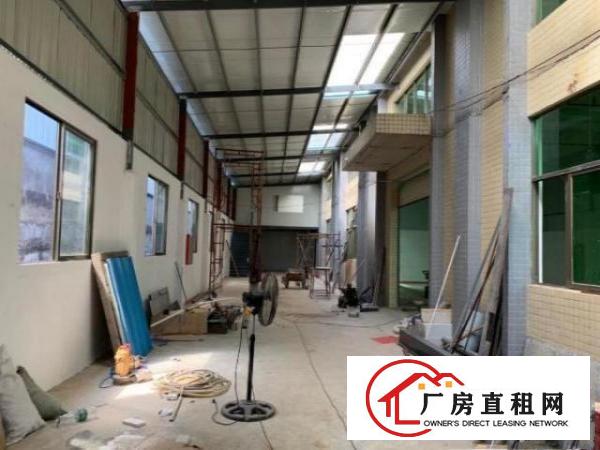  浮岗标准厂房二楼480平方整层带装修出租，水电齐全
