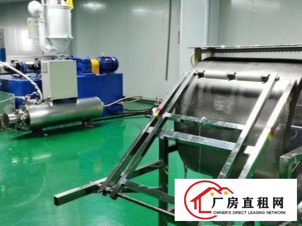  做好了油漆地板吊好天花，隔好了墙有办公室，有洗手