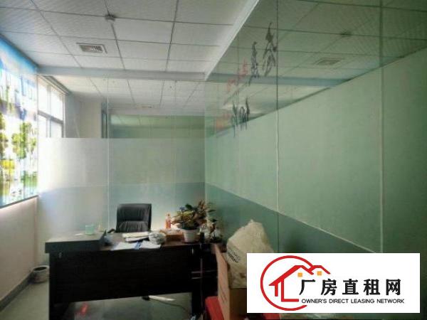  急租清溪工业区新空出一二楼3000方，带行车消防喷淋办公室
