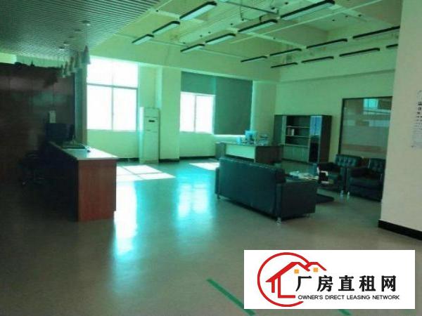  清溪镇中心新出楼上豪华装修4000方，无转让费，拎包生产