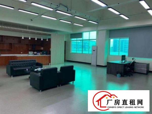  清溪镇中心新出楼上豪华装修4000方，无转让费，拎包生产
