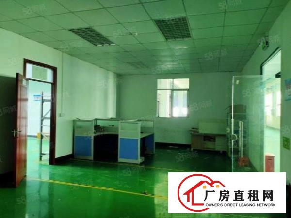  清溪三中主干道旁新出一楼标准厂房1300平，现成装修水电齐全
