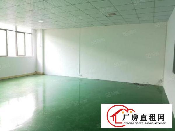  厂房位于清溪九乡，工业园二楼700平厂房干净整洁，采光通