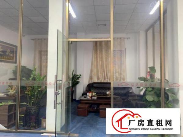  樟木头樟深中路东急物流园旁厂房店铺出租，大马路边可停车
