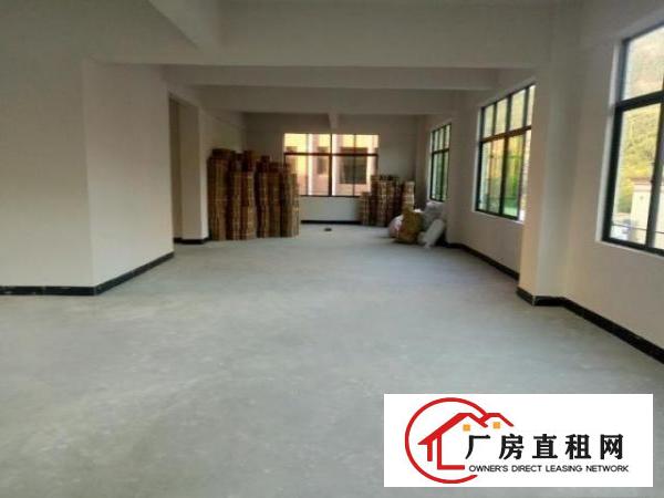  全新带装修，无管理费，电费便宜