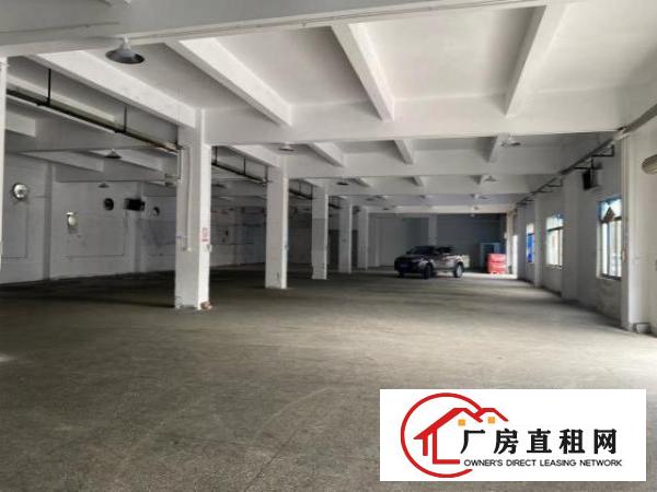  带现成办公室水电其全，价格面谈