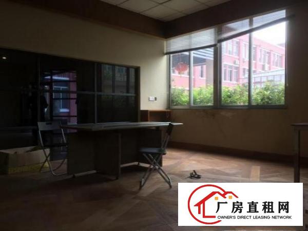  出租樟木头镇樟木头中心区300平方小厂房，位置好，水电齐全