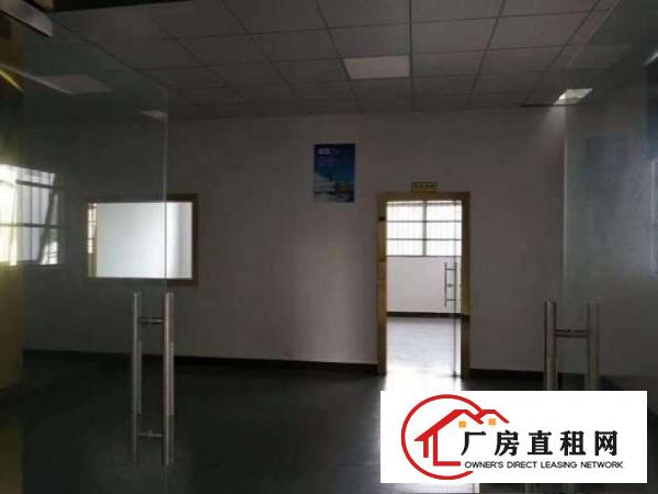  标准工业厂房一楼7米高带牛角，可装行车，做阁楼