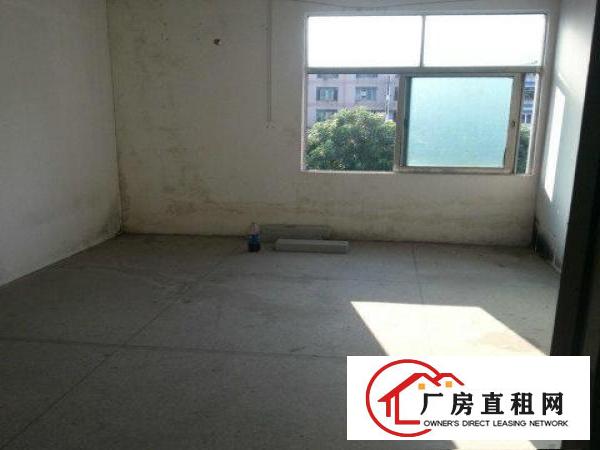  桥头900平方三楼靓厂房(配电梯)招租