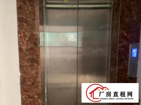  原房东二楼整层出租600平方，带电梯精装修，水电齐全