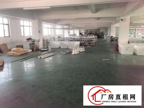  标准独院分租二楼1000平方
