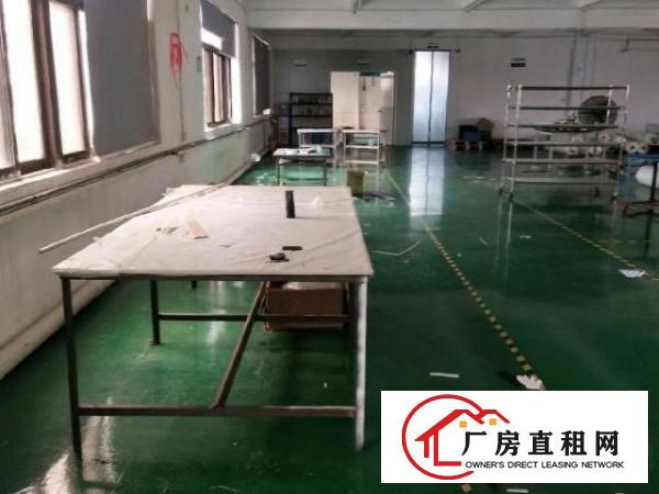  工业园内标准厂房带现成办公室地坪漆水电齐全租金便宜厂房出租