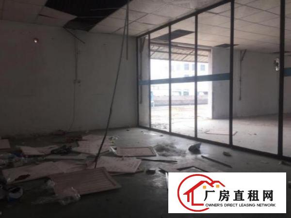  出租常平袁山贝小厂房交通方便，水电齐全，价格优惠，急租！