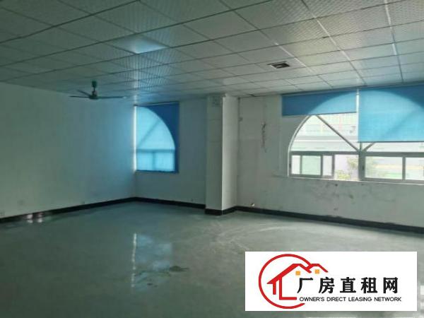  出租常平常黄路精装小厂房价格优惠，水电齐全，交通方便！
