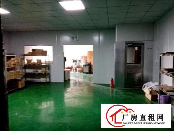  出租黄江中心区350平方厂房，现成办公室，水电齐全交通便利