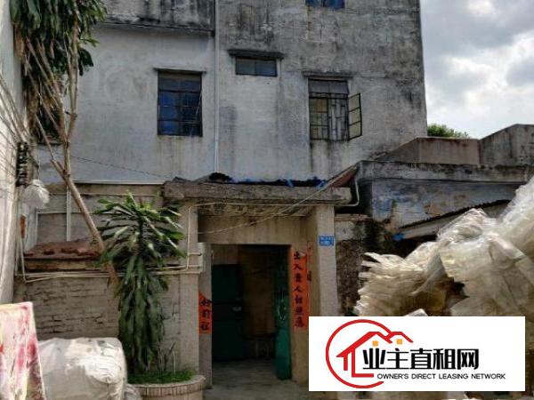  2000门口大路运输便利价格超低面积大利用空间大