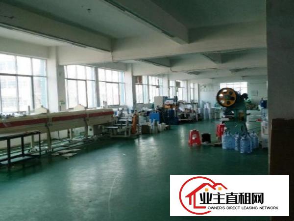 花园式厂房，空地3000平方，现成办公室，水电齐全