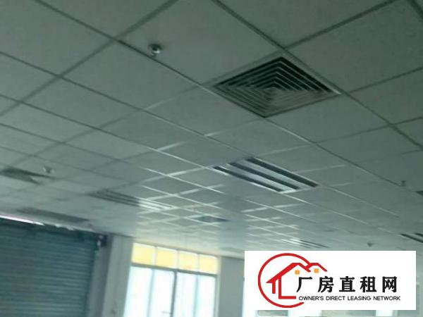  横沥镇西城工业区原房东出租独门独院三层厂房
