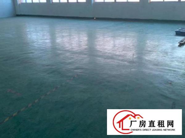 出租横沥横沥城区500平方现成装修带办公室，地坪漆，价格实惠