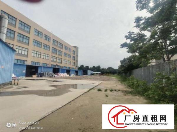  可分租，花园式独院厂房一楼高度6.5米，单层面积5800平方