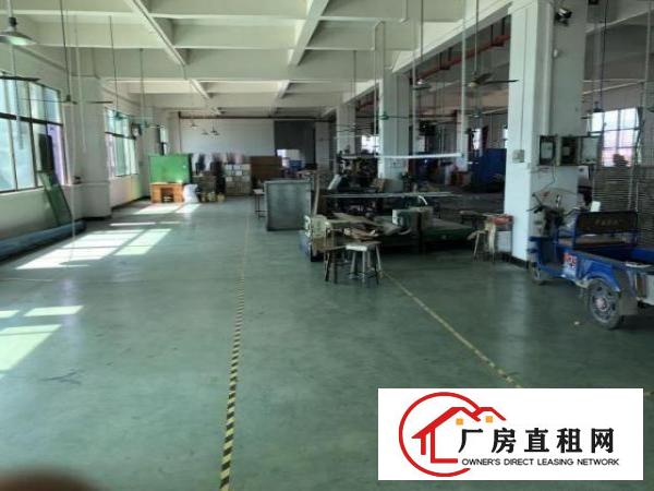  出租寮步镇汽车东站百业五金城楼上1300平，带地坪漆现成装修