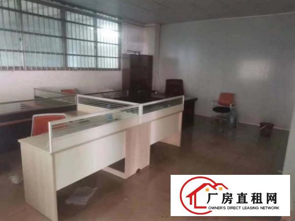  出租寮步镇大进工业园标准厂房一楼550平，水电齐全