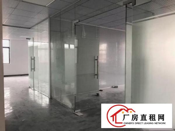  竹园带装修电子行业240平米