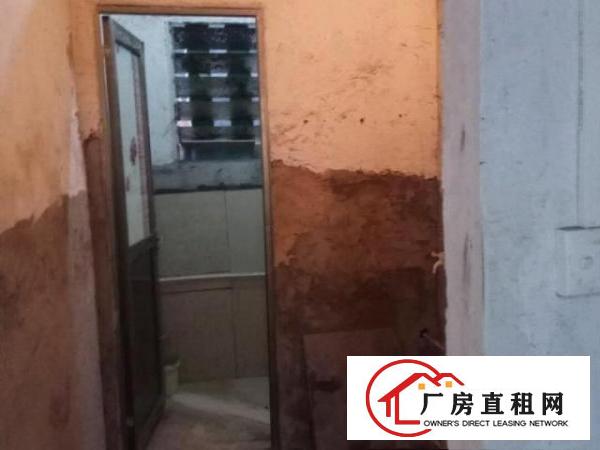  可做厂房，仓库，三相电，水电备齐，二楼厂房，蓝色地坪漆地板。