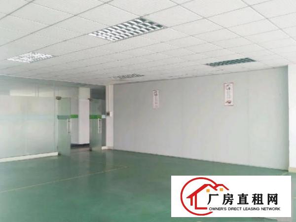  寮步石大路上小型厂房加工厂仓库松山湖旁出租招租赁