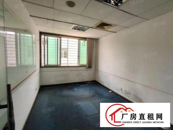  东莞汽车东站旁新出二楼1000平方，有6间办公室，配2吨货梯