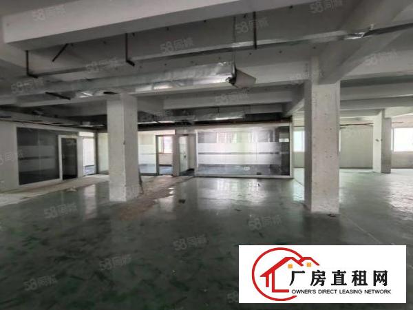  东莞汽车东站旁新出二楼1000平方，有6间办公室，配2吨货梯