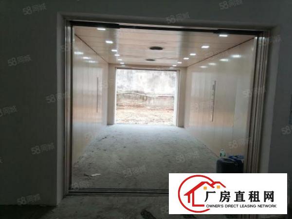  寮步全新独院厂房可办环评型像好，电梯可把小车升到楼顶，带客梯