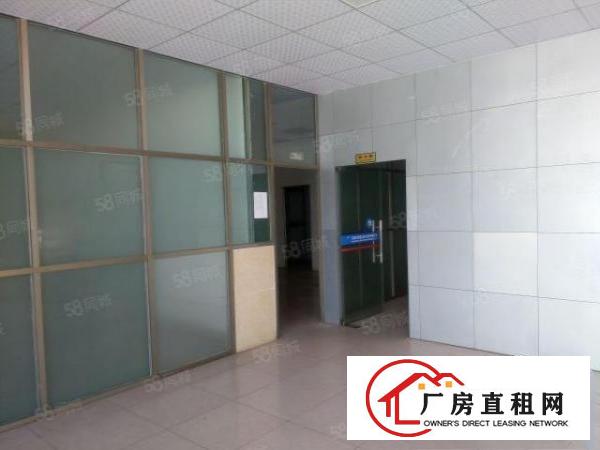  厂房位于成熟工业区，靠松山湖，交通方便