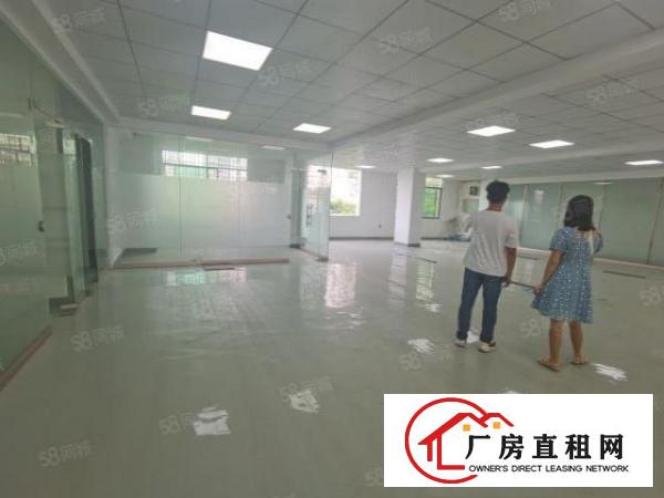  东城汽车东站附近新出一楼1000平6米高，可分租交通方便