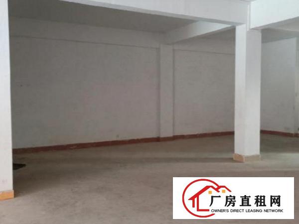  位于增埗塘边村一号球场小型厂房