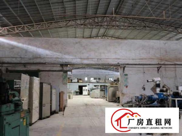  出租茶山镇2000平厂房二楼办公区一楼大场地