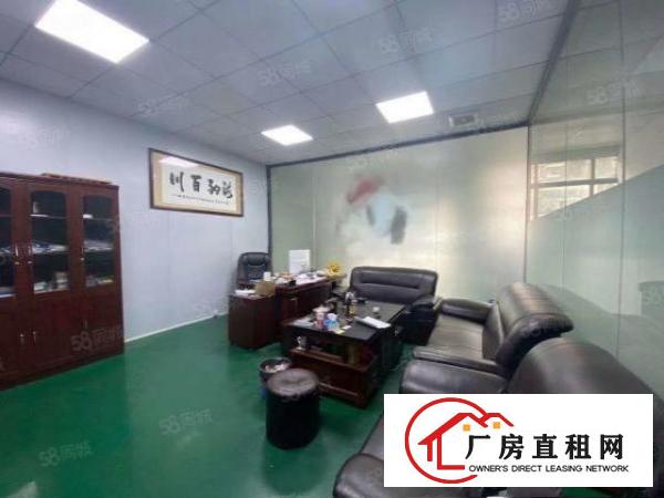  小独院6900平方，厂房3层4630平方，铁皮600平方