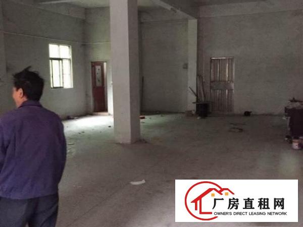  一楼厂房出租二楼两房一厅出租