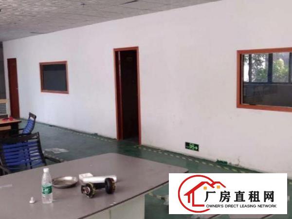  出租石排城区320平方厂房现成装修水电齐全形象好